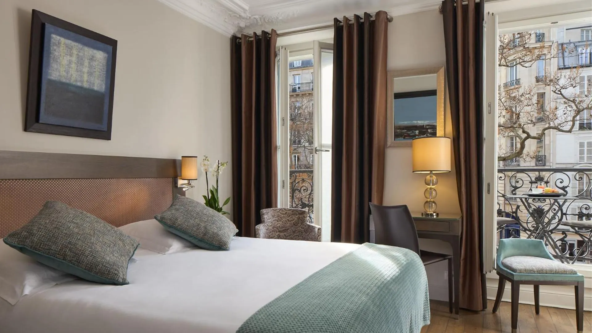13 Hôtels Resort aux Champs-Élysées à Réserver en 2025