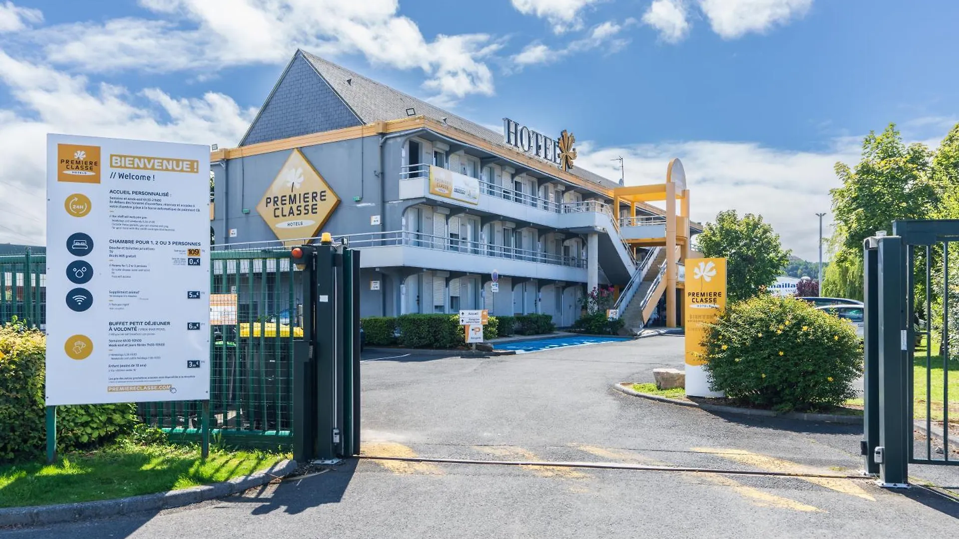 4 Hôtels Centraux à Deauville Près du Golf de l'Amirauté