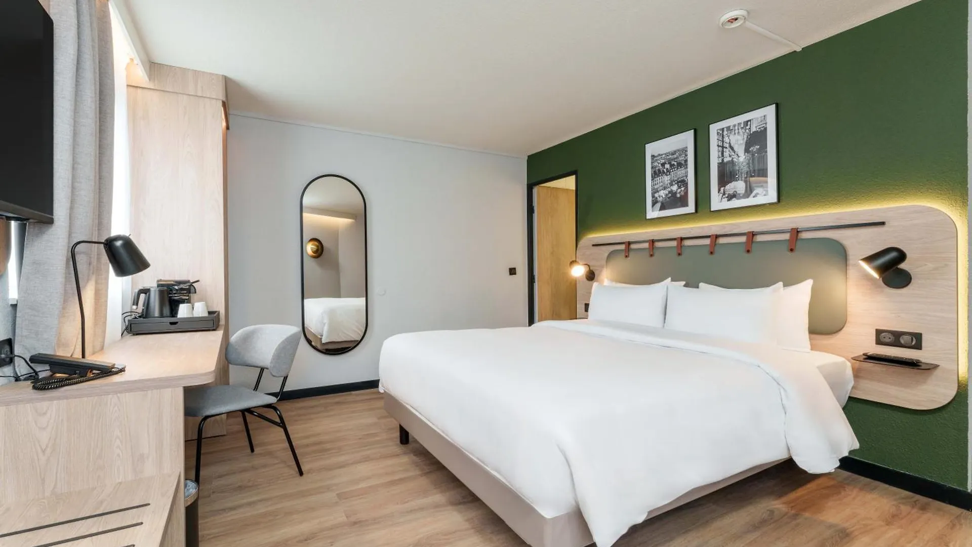 Séjourner près de la Galerie Bérénice : 5 Hôtels Budget Comparés